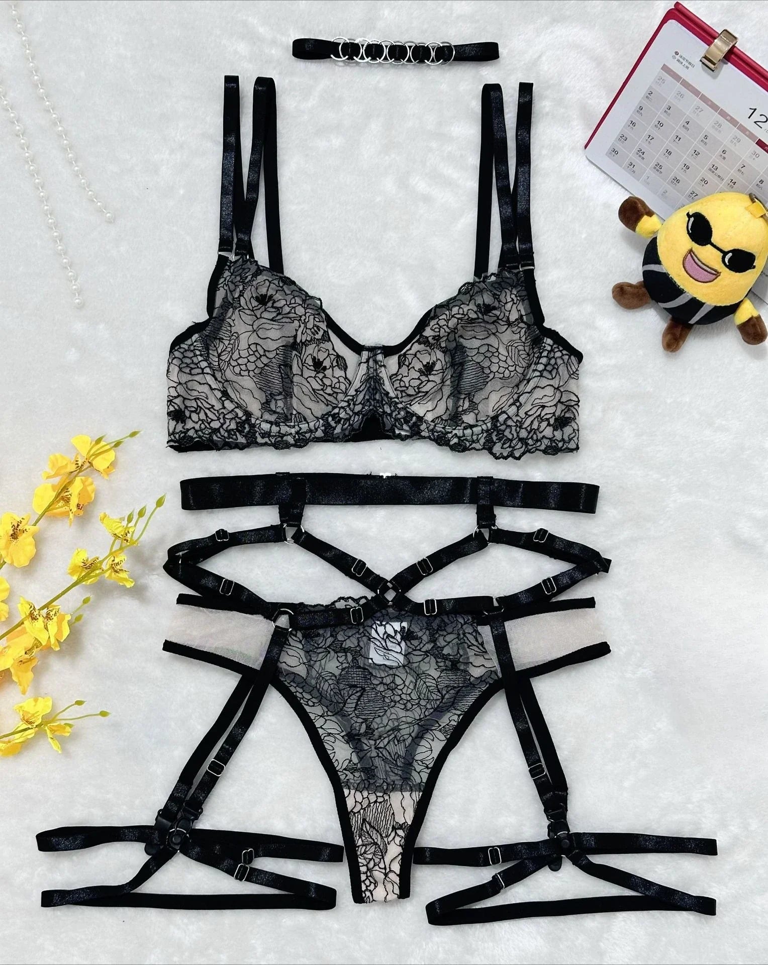 5 Pieces See Through Mesh Splicing Embroidery Bra