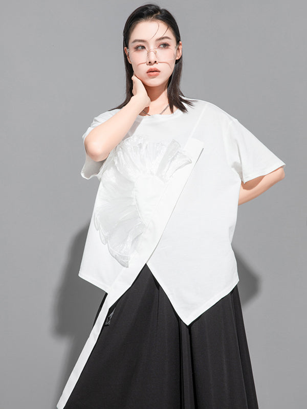Stylish Black White Irregular Applique T-Shirt