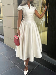 Short Sleeves Solid Color V-Neck Midi Dresses