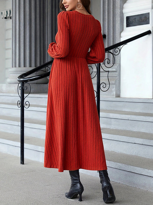 Solid Color Split-Joint A-Line Long Sleeves Round-Neck Midi Dresses