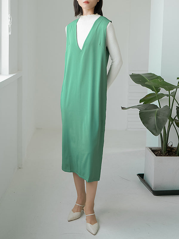 Casual A-Line Sleeveless Solid Color V-Neck Midi Dresses