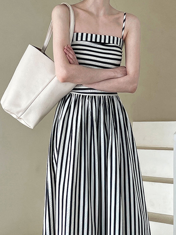 Pleated Split-Joint Striped Loose Sleeveless Spaghetti-Neck Midi Dresses