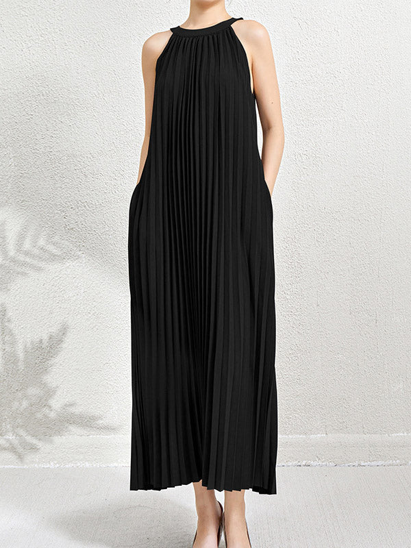 Hollow Pleated Pockets Solid Color Loose Sleeveless Halter-Neck Maxi Dresses