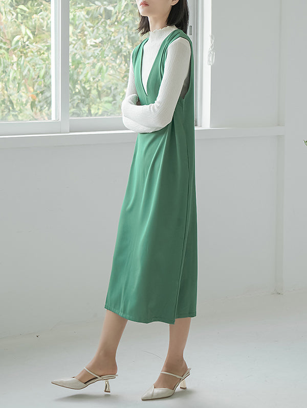 Casual A-Line Sleeveless Solid Color V-Neck Midi Dresses