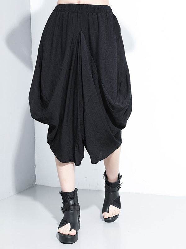 Loose Solid Color Round-Neck Short Sleeves  Tops+ Elasticity Pleated Cropped Pants Two Pieces Set