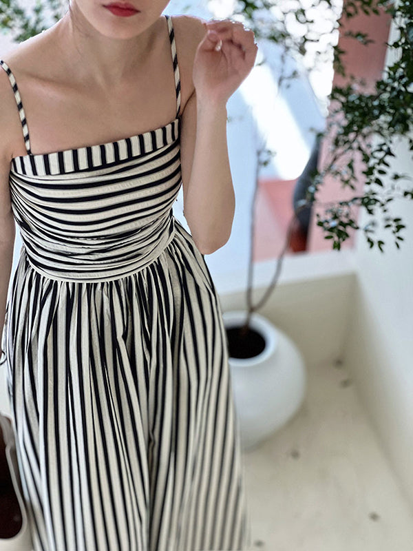 Pleated Split-Joint Striped Loose Sleeveless Spaghetti-Neck Midi Dresses