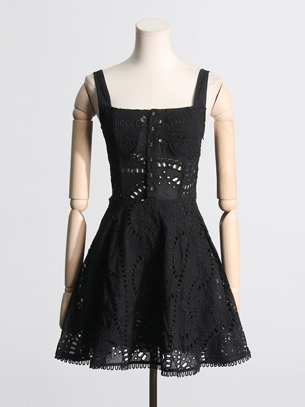 Buttoned Elasticity Hollow Solid Color High Waisted Loose Spaghetti-Neck Mini Dresses