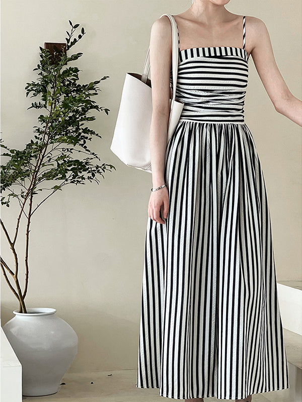 Pleated Split-Joint Striped Loose Sleeveless Spaghetti-Neck Midi Dresses