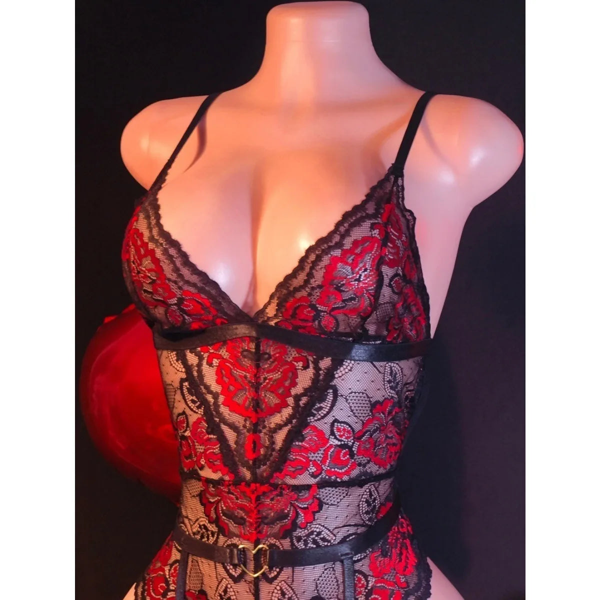 Black Red Color Block Lace With Belt