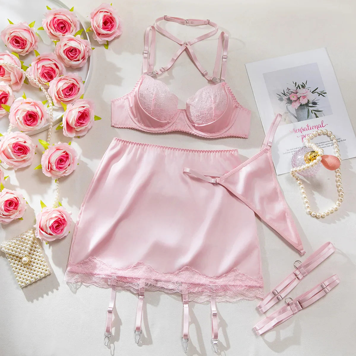 French Lace Lingeries Halter Bra Heart G-String Thongs Sissy Erotic Ensemble Exotic Sets Romantic Underwear