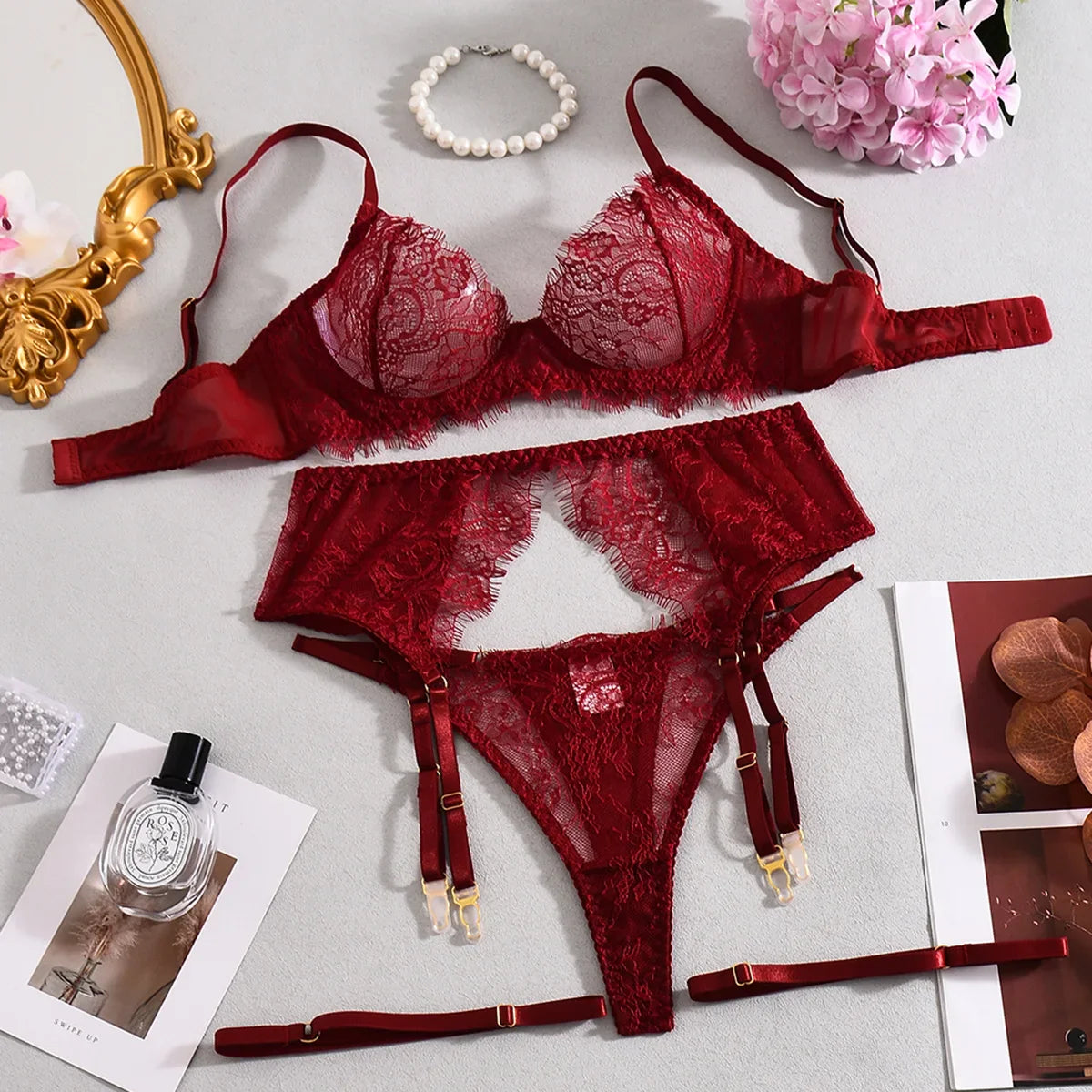 Lingeries Elegant French Lace Bra Belt Thong 3PC with Leg Circles Cute Seductive Lace Tempted Bridal Underwear