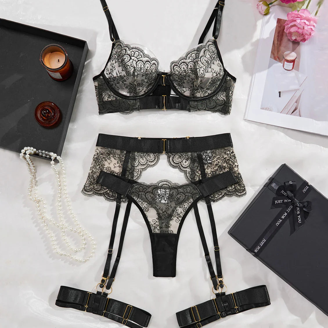 Erotic Set See-Through Embroidered Lingeries Eyelash Lace Body Shaping Lingerie Four-Piece Set Hot