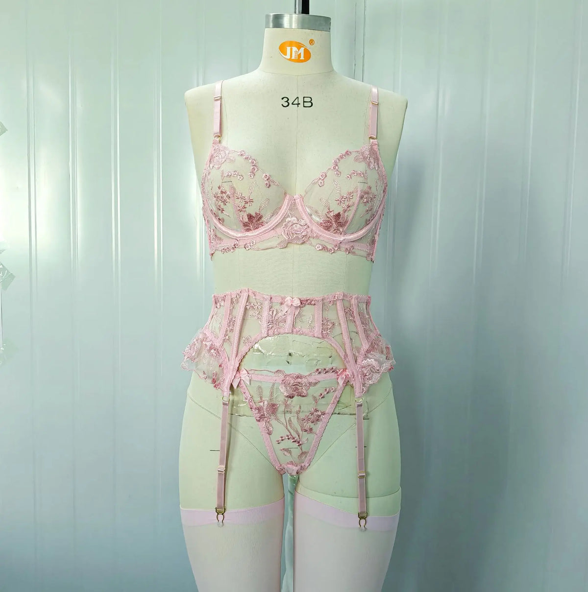 Pink Colors Flower Embroidery Belt Stockings Bow Bras Lady Erotic Intimates Lingerie Set