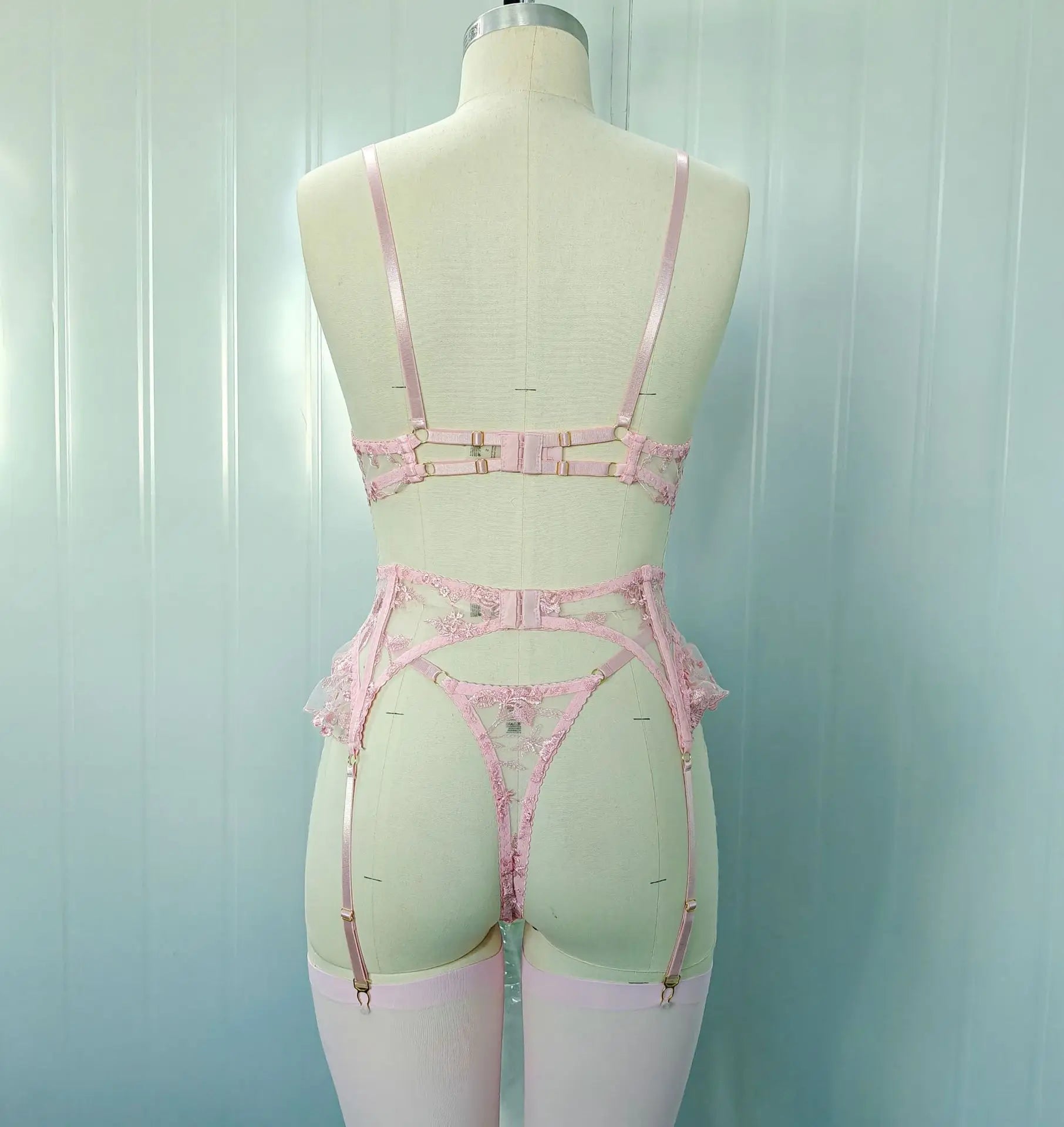 Pink Colors Flower Embroidery Belt Stockings Bow Bras Lady Erotic Intimates Lingerie Set