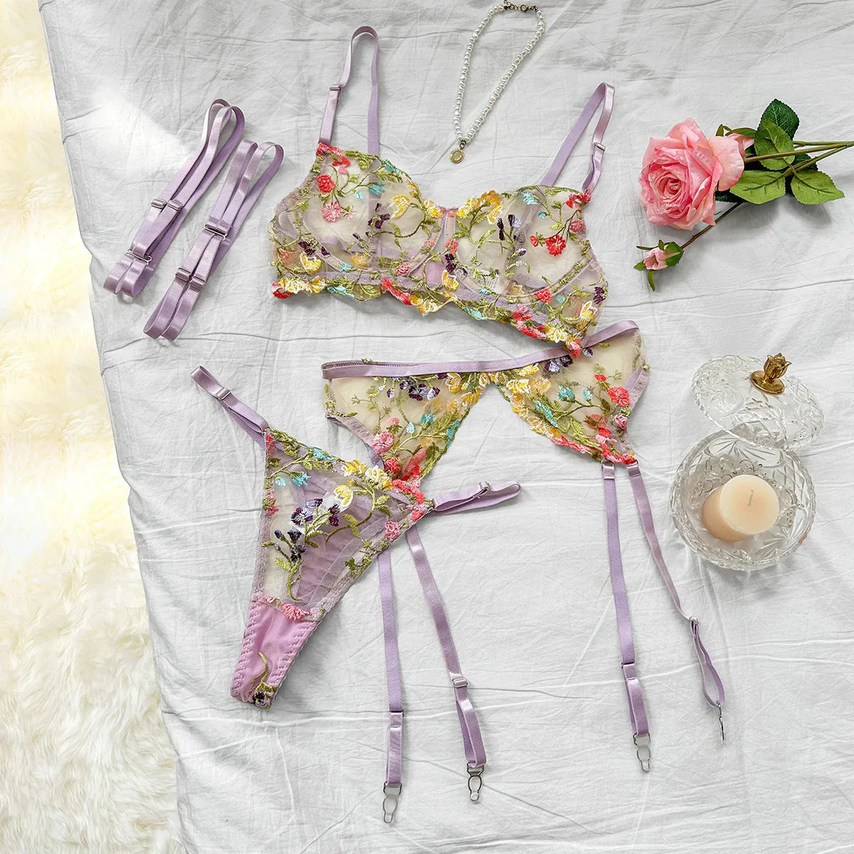 Embroidery Floral Color Block Belt Bra