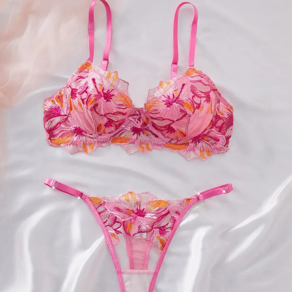 Pure Exquisite Embroidery See Through Brass Erotics Seductive Underwears Clothingss Seduction Lingerie Set