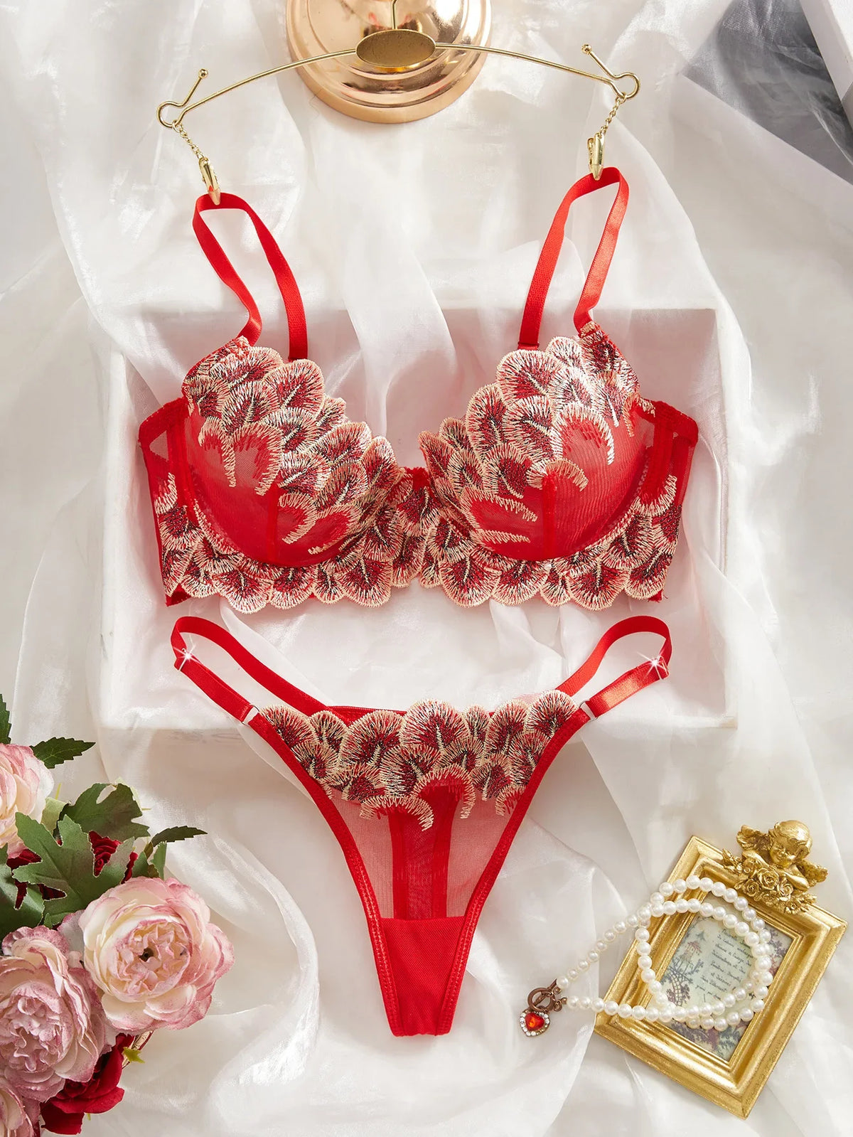 Red 3D Floral Mesh Embroidery Pure Three Point Bra Pantys Erotic Seductive Underwear Clothing Lingerie Set