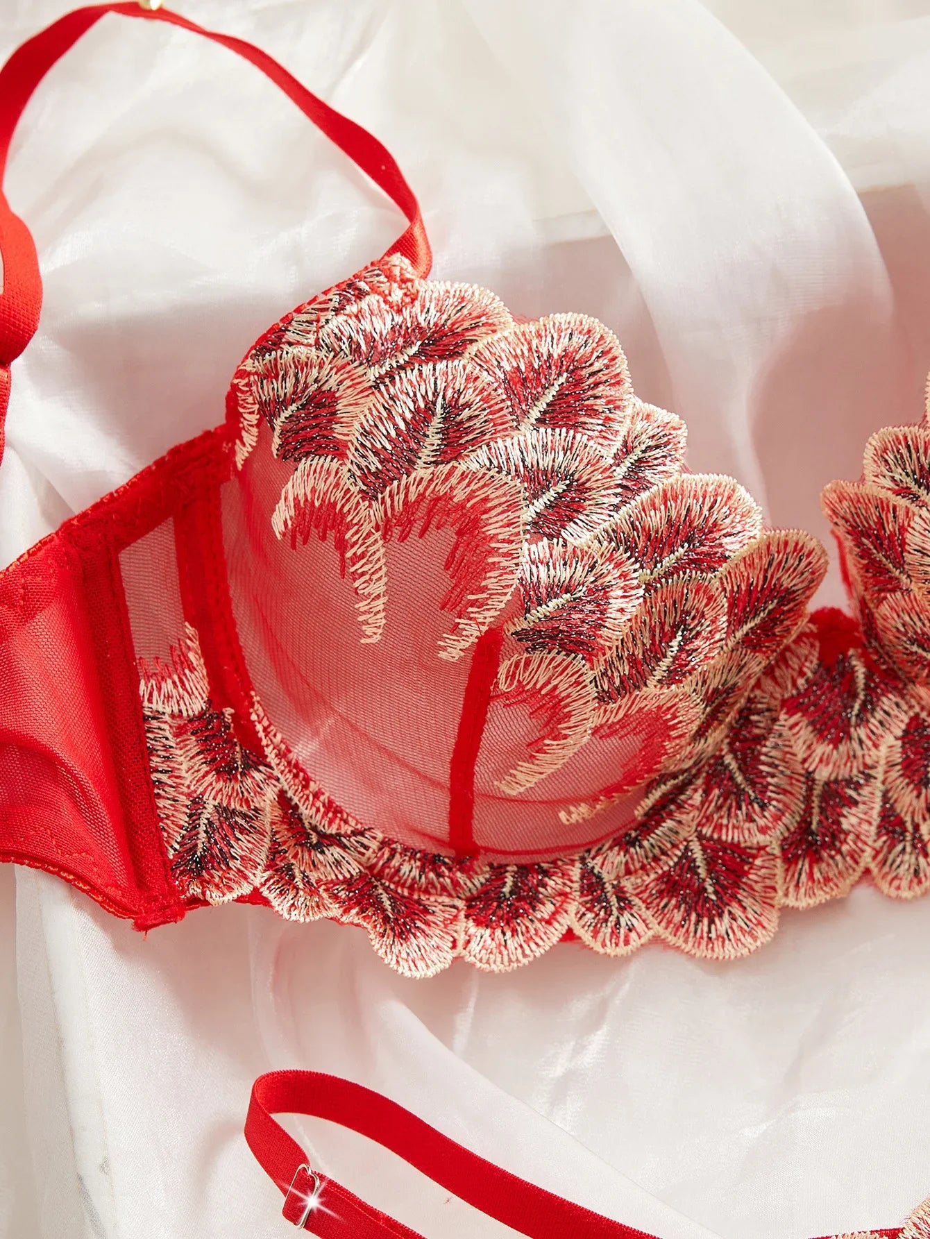 Red 3D Floral Mesh Embroidery Pure Three Point Bra Pantys Erotic Seductive Underwear Clothing Lingerie Set