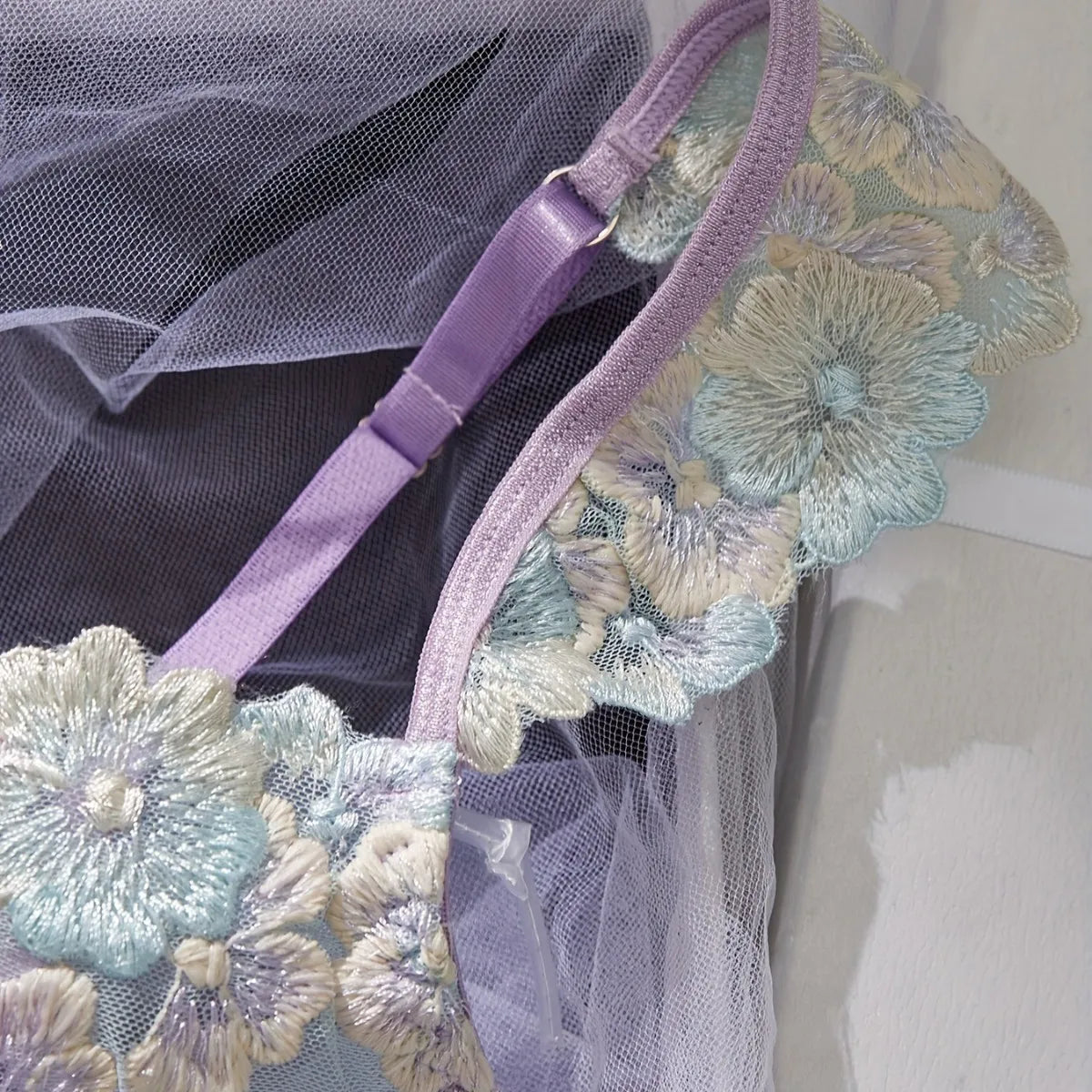 Floral Embroidery Hollow Out Thin Cup Bra