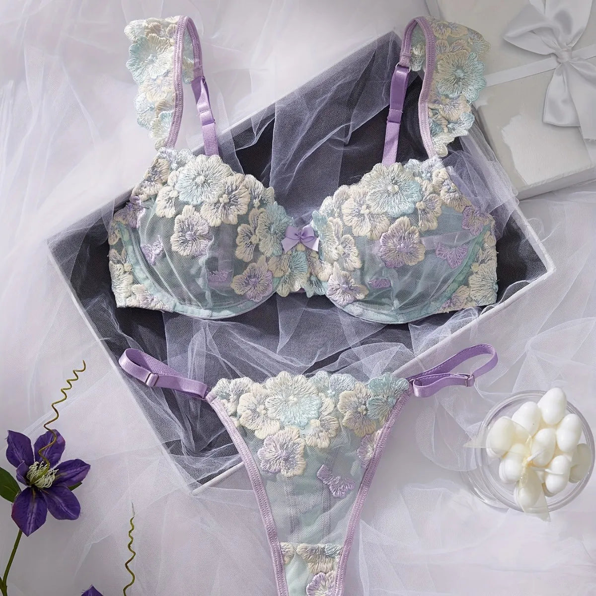 Floral Embroidery Hollow Out Thin Cup Bra