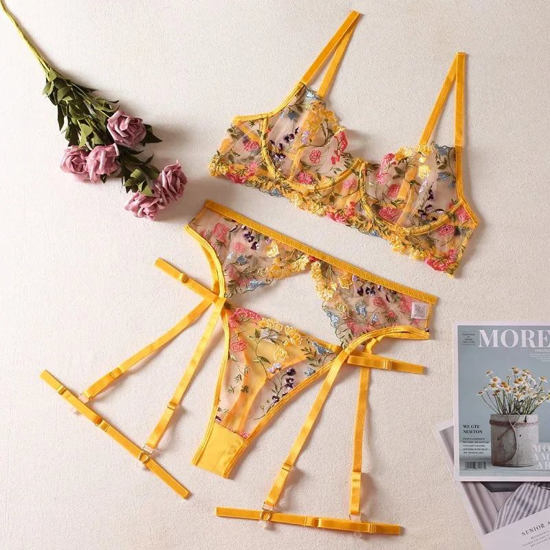 Floral Sheer Lingerie Sets Erotic Super 3-Piece Sets Transparent Sensual Embroidery Bra Brief Belt