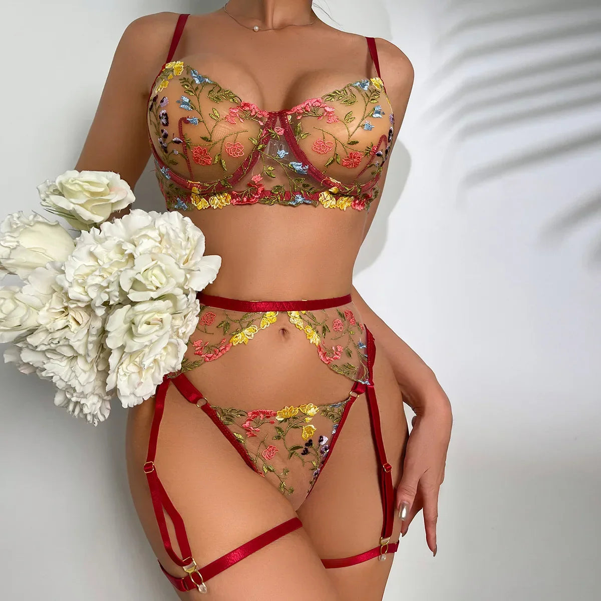Lingerie Bra Set Lace Underwear Transparent Embroidery 3-Pieces Beautiful Short SkinCare Kits Erotic