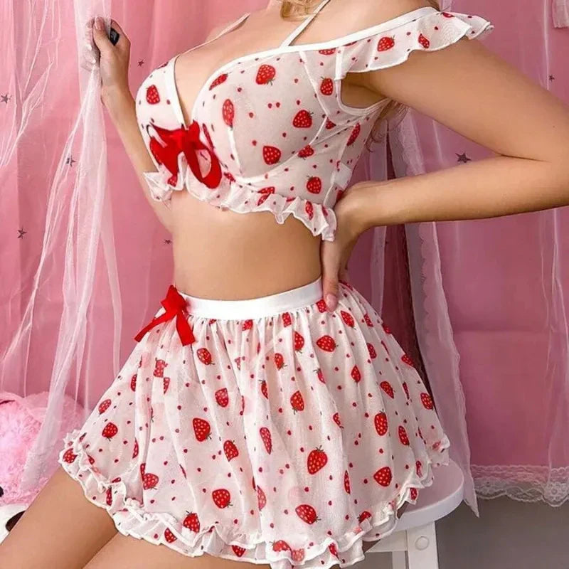 Nightgown  Strawberry Print Lace Trim Cute Pajama Short Set, Casual and Comfortable  3-piece