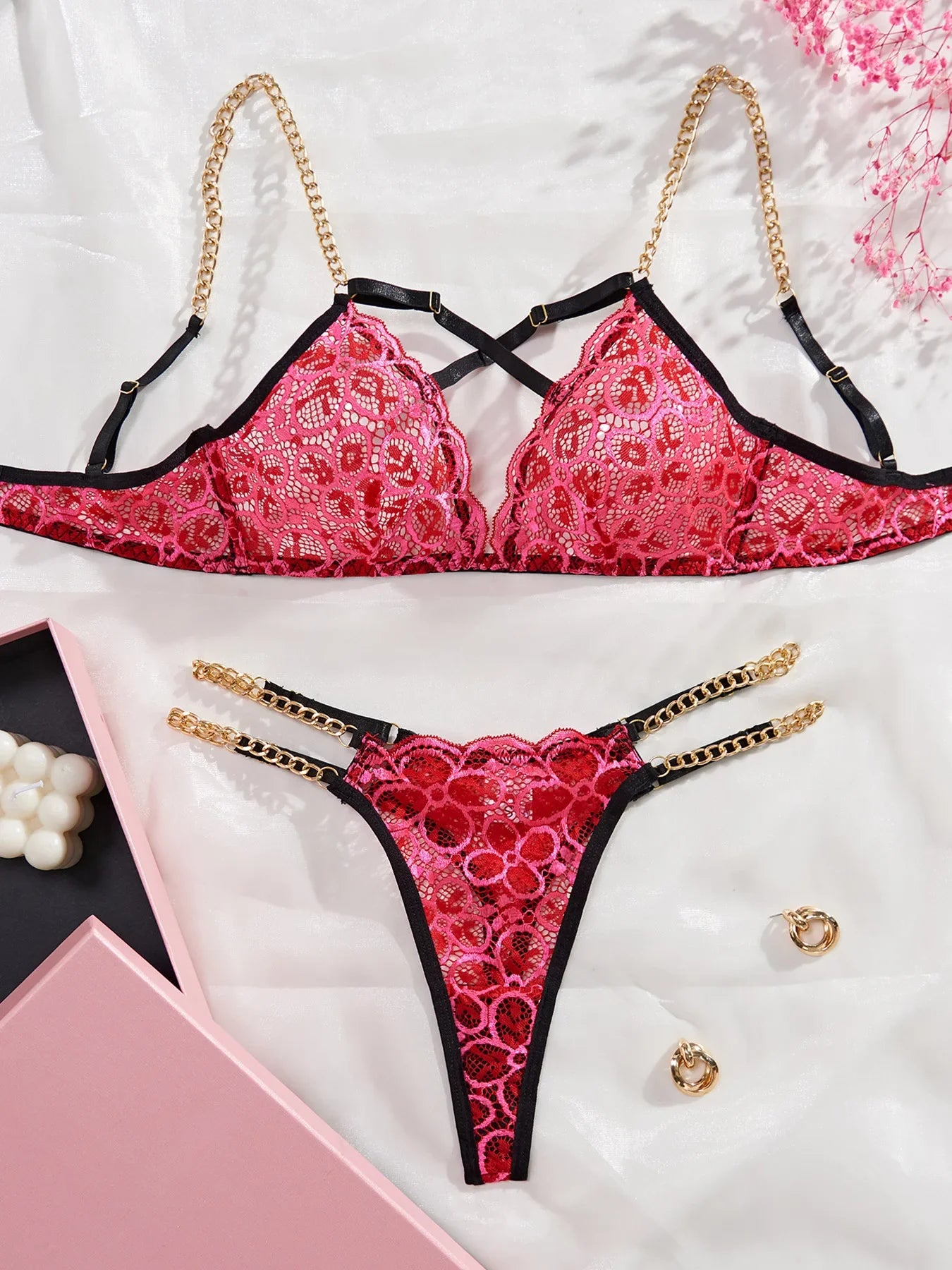 Underwear Set Embroidered Lace Chain Hollow Heavy Craftsmanship Two-piece Set High-quality Lingerie Set