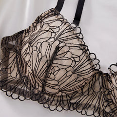 Western Embroidery Thin Bras Erotic Seductive Underwearss Seductive Clothings Lingerie Set
