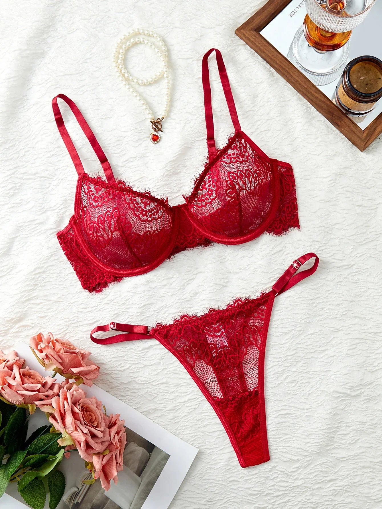 Western Lace Printed Hollow Out See Through Bra Thongs Erotic Seductive Underwear Clothings Lingerie Set