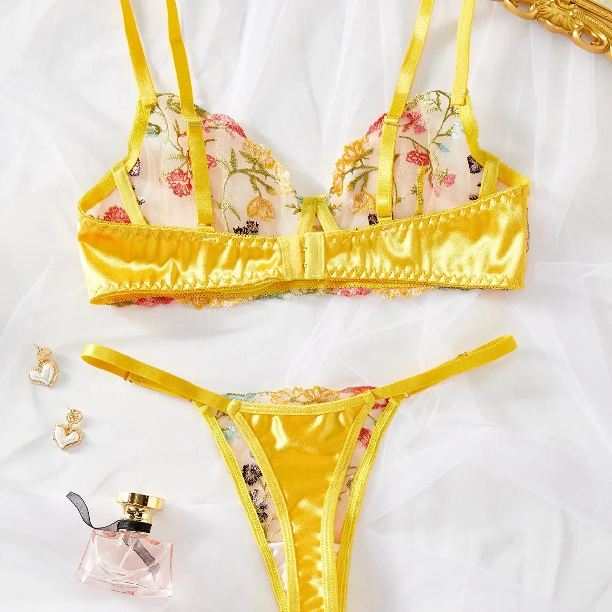 Western Small Floral Bra Thong See Through Underwears Erotic Seductives Lingerie Set