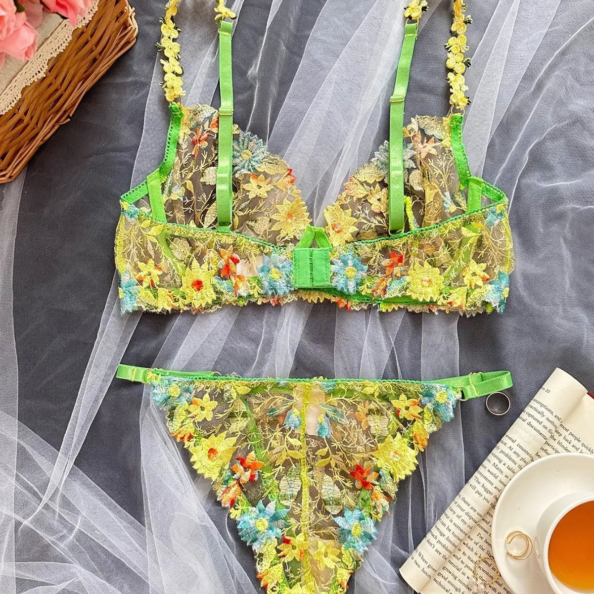 Western Floral Embroidery Slim Fit See Through Bras Erotic Seductive Underwear Clothings Lingerie Set
