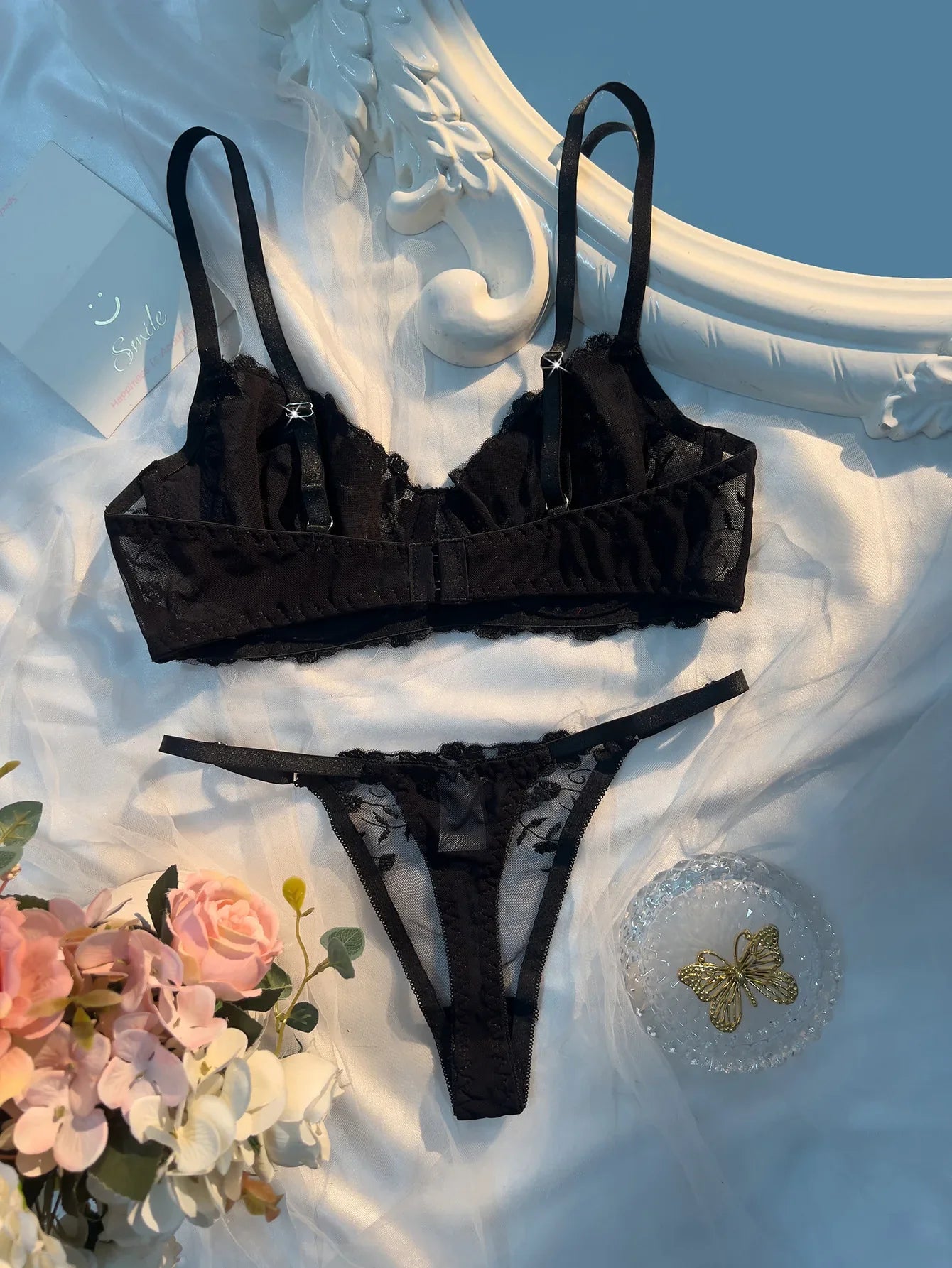 Western Red Pure Bra See Through Mesh Embroidery Underwearss Erotic Seductive Clothings Lingerie Set