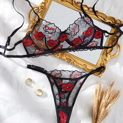 Western Valentine Red Lips Embroidery Bras Erotic Seductive Underwears Clothings Seductive Lingerie Set