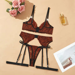 Westerns French Retro Leaf Embroidered Thin Minimizer Bra
