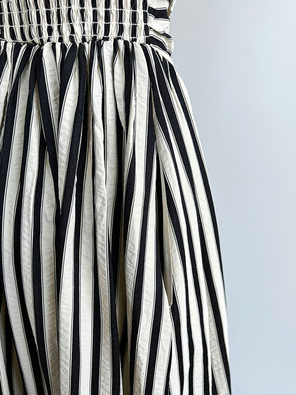 Pleated Split-Joint Striped Loose Sleeveless Spaghetti-Neck Midi Dresses