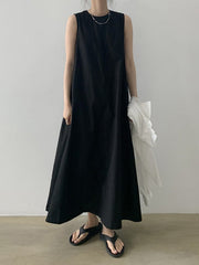 Loose Sleeveless Solid Color Round-Neck Midi Dresses