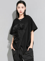 Stylish Black White Irregular Applique T-Shirt