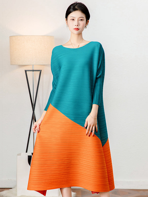 Original Contrast Color Split-Joint Round-Neck Pleated Midi Dress