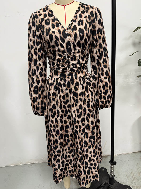Contrast Color Leopard Pleated Split-Joint Elasticated Waist High Waisted V-Neck Maxi Dresses