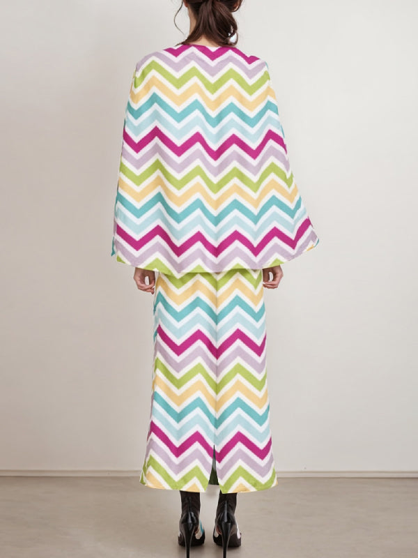 Printed Split-back Capelet Loose Round-neck Maxi Dresses