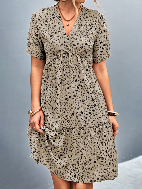 Flower Print Split-Joint Short Sleeves V-Neck Mini Dresses