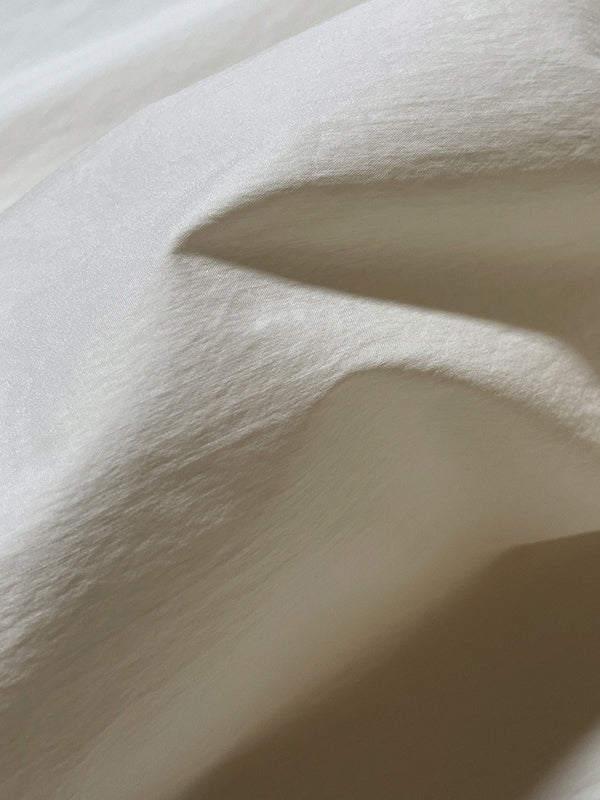 Urban Puff Sleeves Solid Color Round-Neck Mini Dress