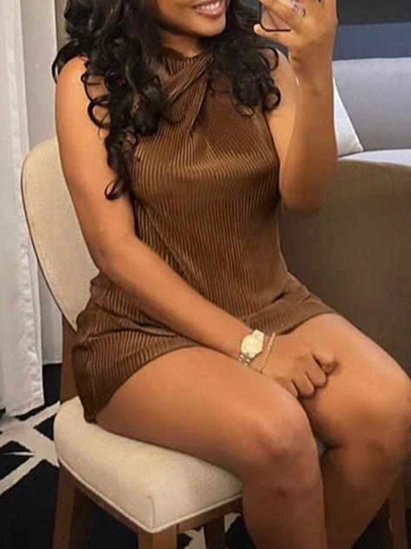 Pleated Solid Color Split-Side Loose Sleeveless Round-Neck Mini Dresses