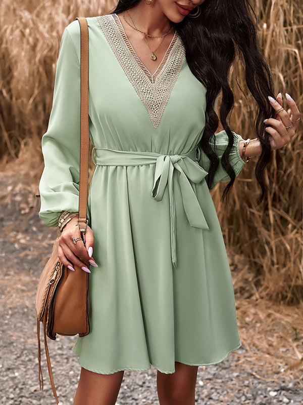 Elasticity Hollow Split-Joint Tied Waist Long Sleeves Loose V-Neck Mini Dresses