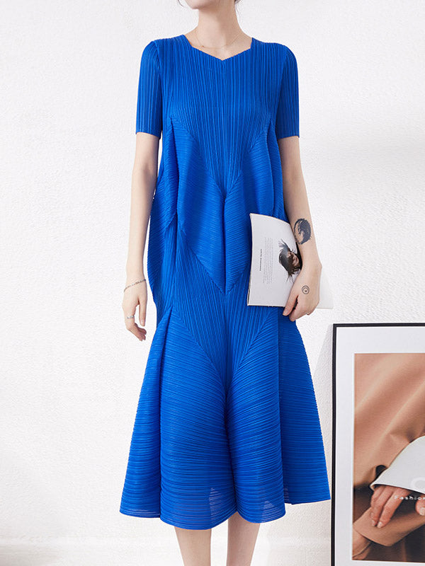 Pleated Solid Color High Waisted Loose Round-Neck Midi Dresses