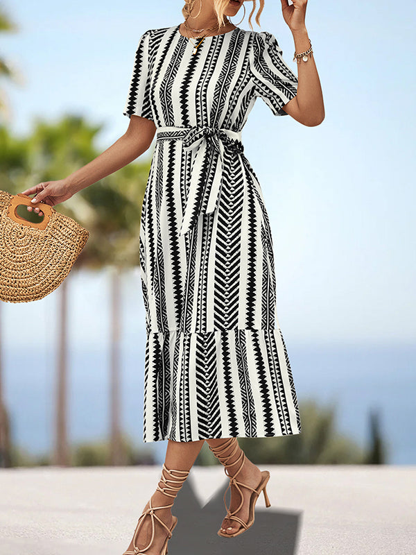 Split-Joint Striped Tied Waist A-Line Loose Round-Neck Midi Dresses