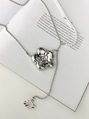 Statement Normcore Floral Pearl Necklaces Accessories