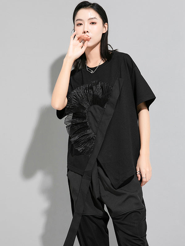 Stylish Black White Irregular Applique T-Shirt