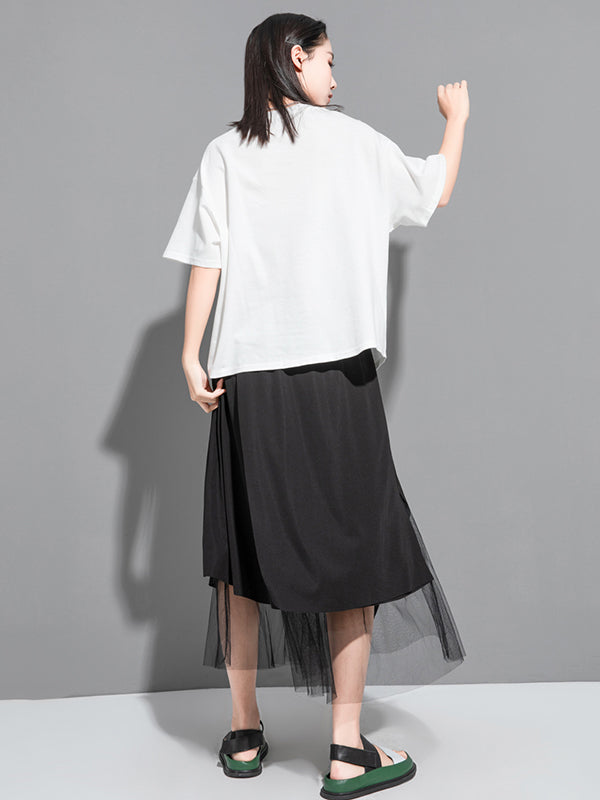 Stylish Black White Irregular Applique T-Shirt